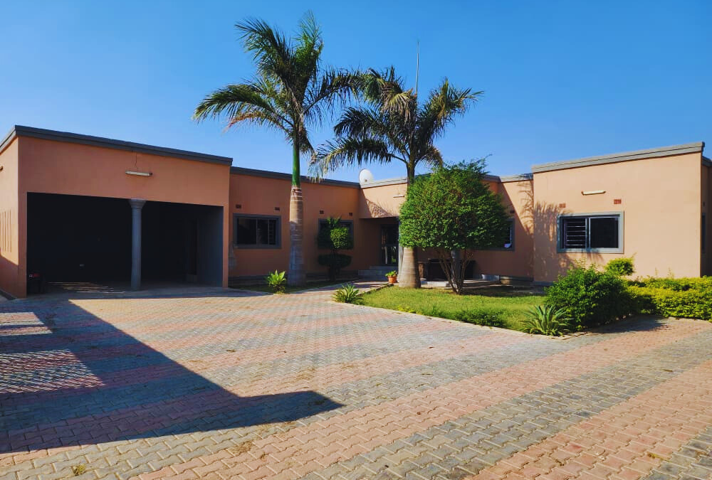 3 BEDROOM HOUSE FOR SALE – MAKENI BETHEL